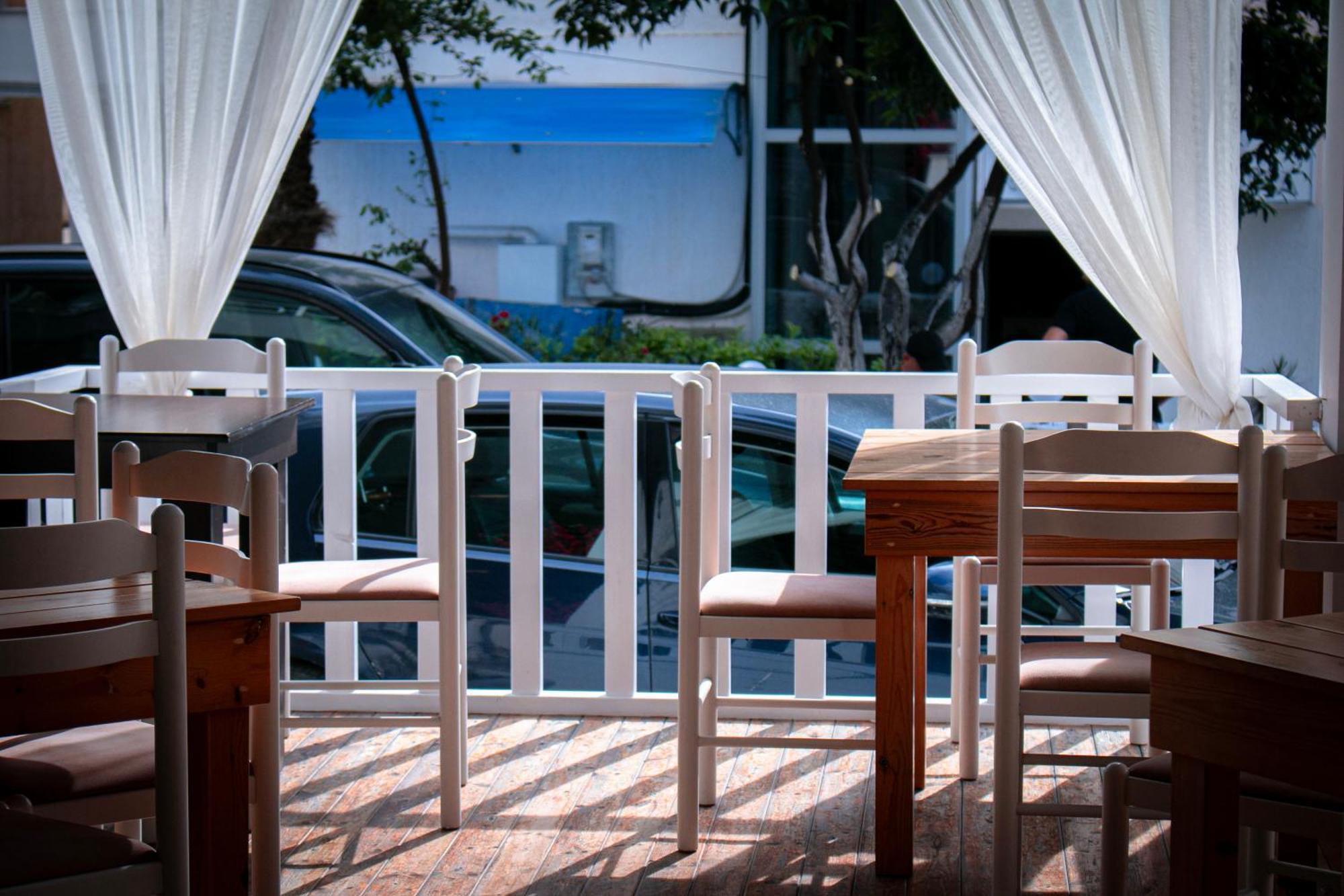 Hotel Fron Σαράντα Εξωτερικό φωτογραφία