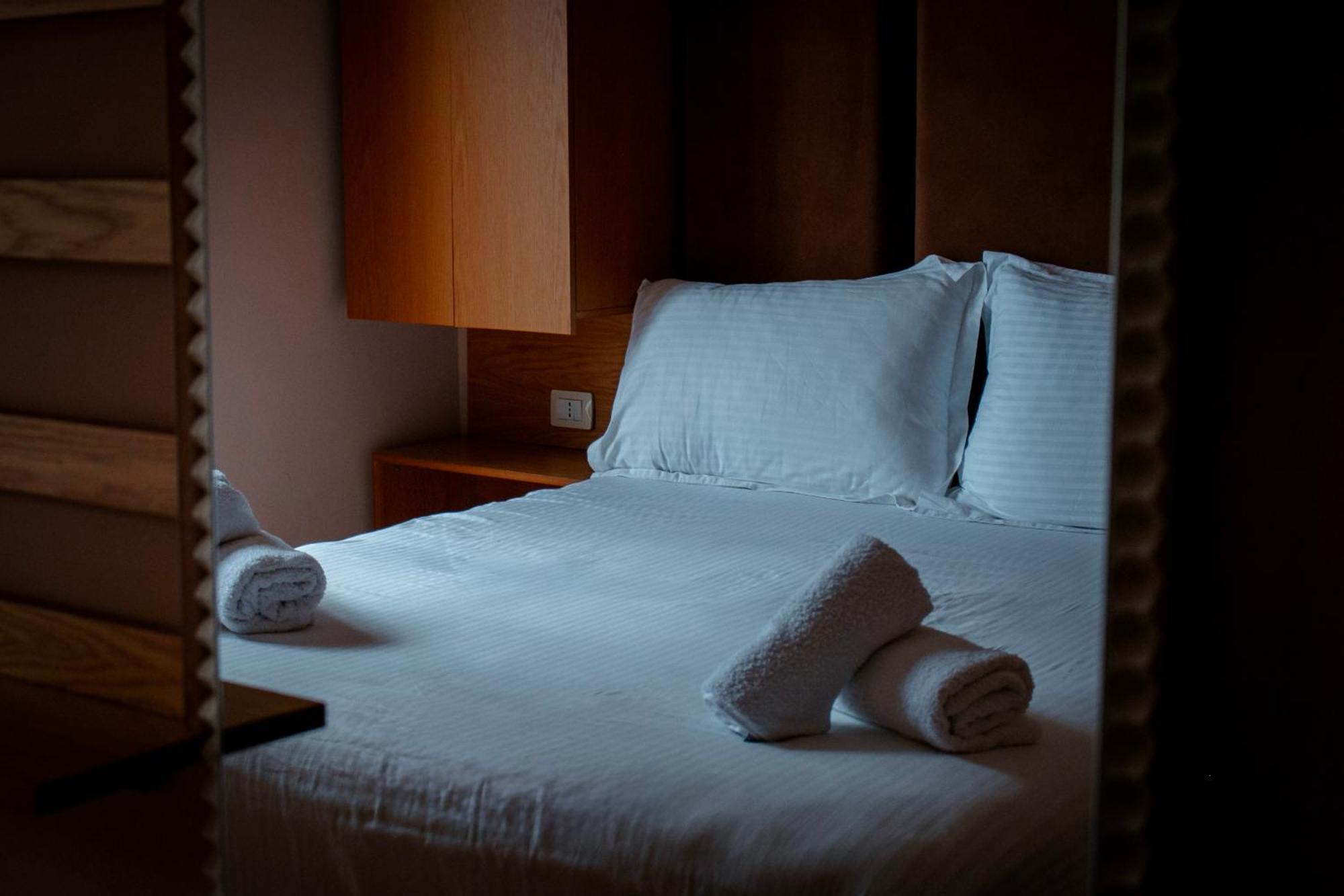 Hotel Fron Σαράντα Εξωτερικό φωτογραφία