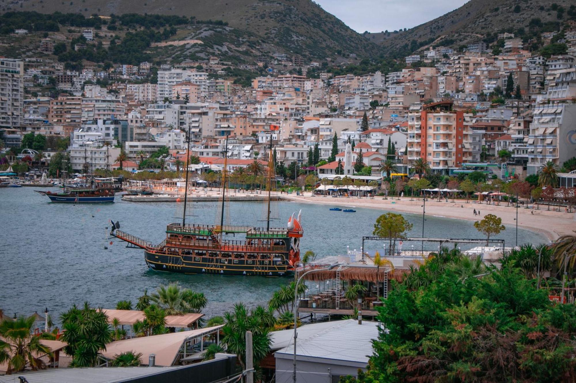 Hotel Fron Σαράντα Εξωτερικό φωτογραφία